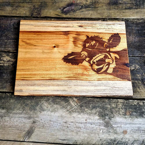 Serving Board - Peek-a-Boo Cow - Camphor Laurel  - [ Code DL04-03]